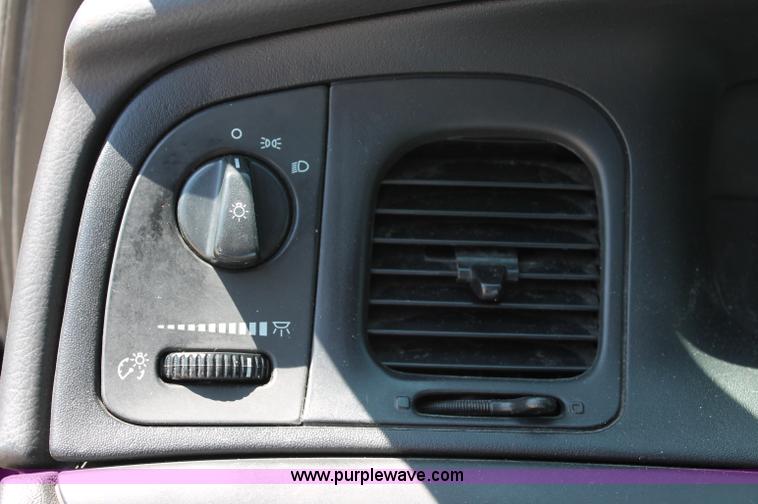 image for item D7881 2008 Ford Crown Victoria Police Interceptor