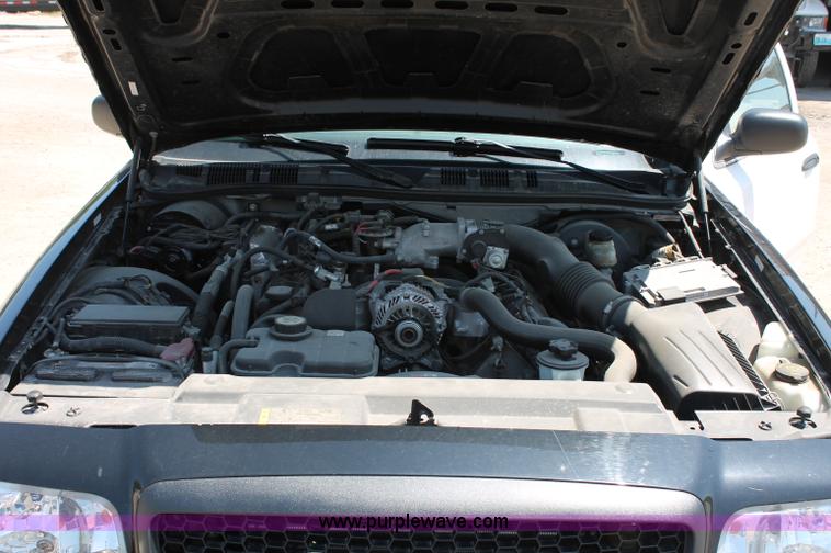 image for item D7881 2008 Ford Crown Victoria Police Interceptor