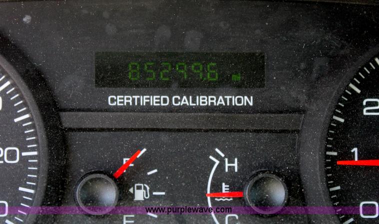 image for item D7882 2006 Ford Crown Victoria Police Interceptor