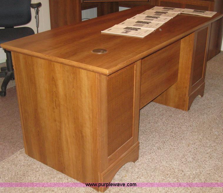 image for item G9782 Sauder executive desk set