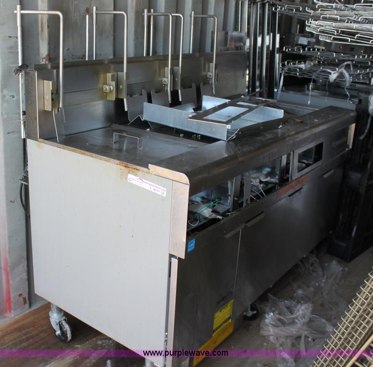 image for item I9717 Frymaster four basket deep fryer