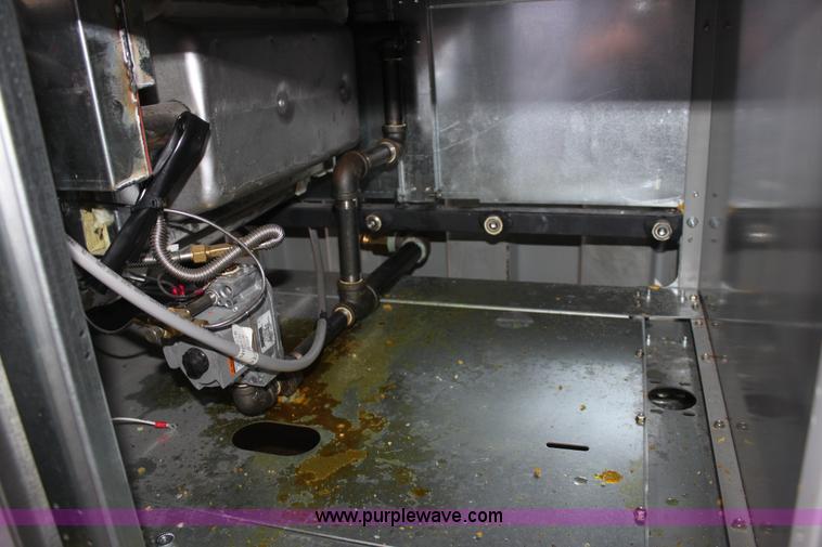 image for item I9717 Frymaster four basket deep fryer