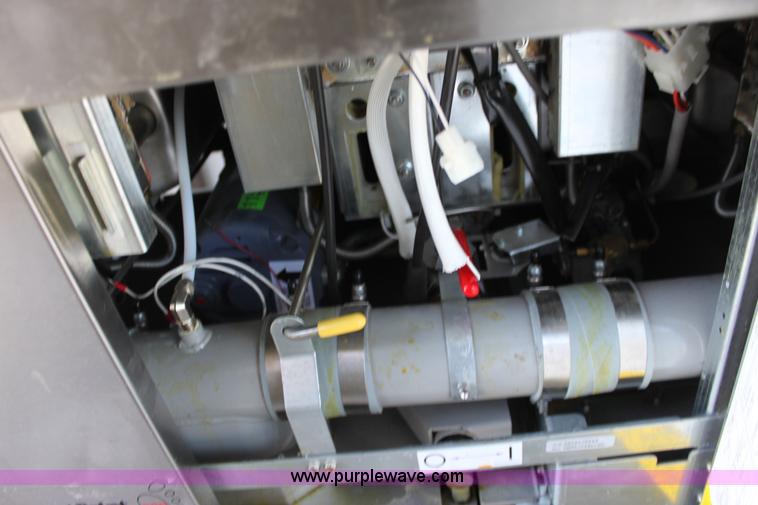 image for item I9717 Frymaster four basket deep fryer