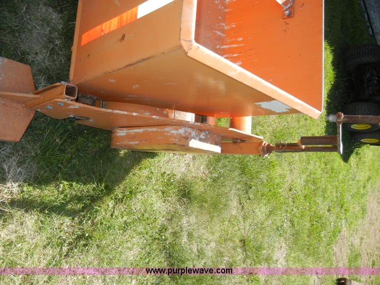 image for item K9127 Sisis Contra-seeder