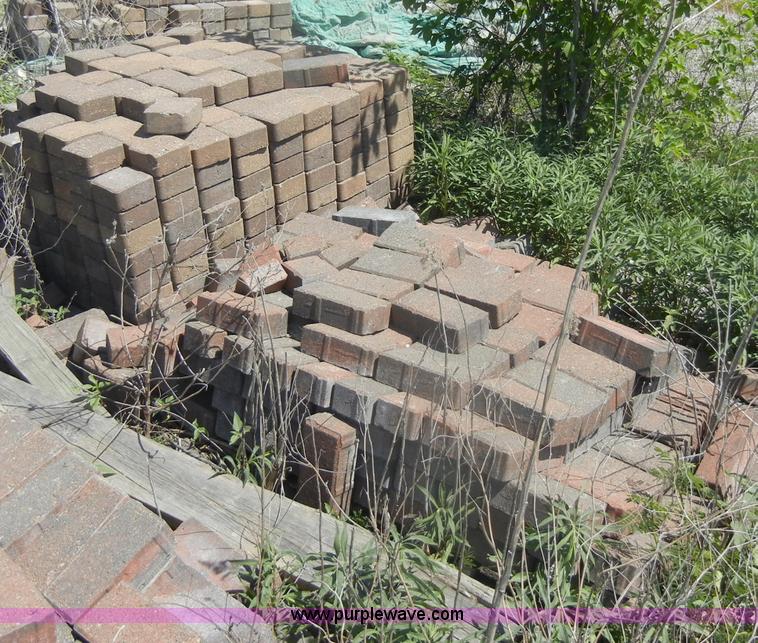 image for item K9138 Assortment of bricks and pavers