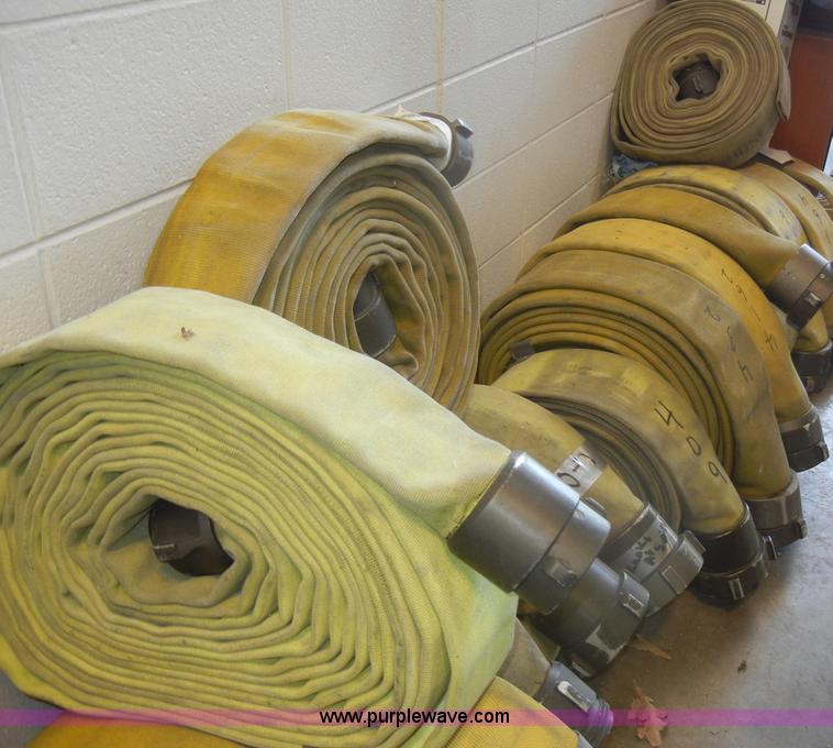 image for item K9140 (33) assorted rolls of water hose
