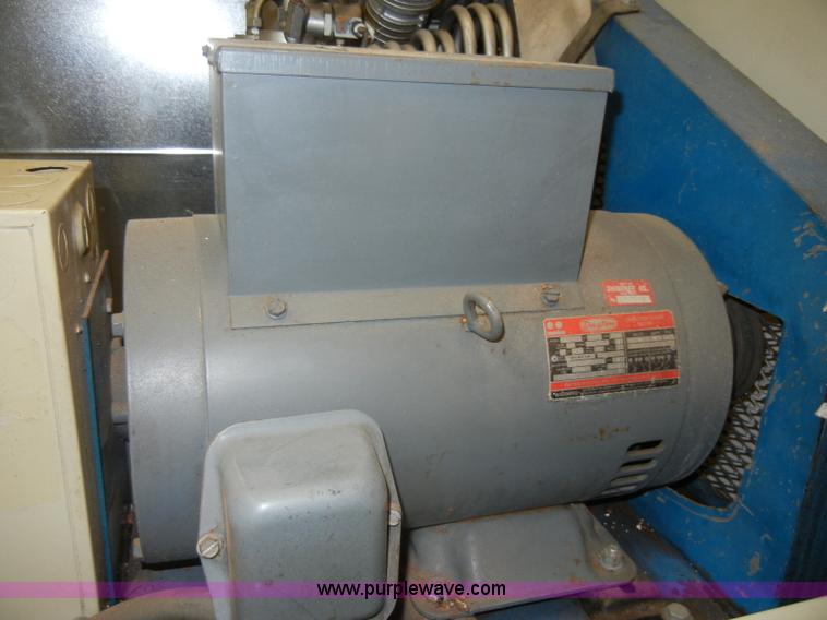 image for item K9141 Mako K14-95 air compressor