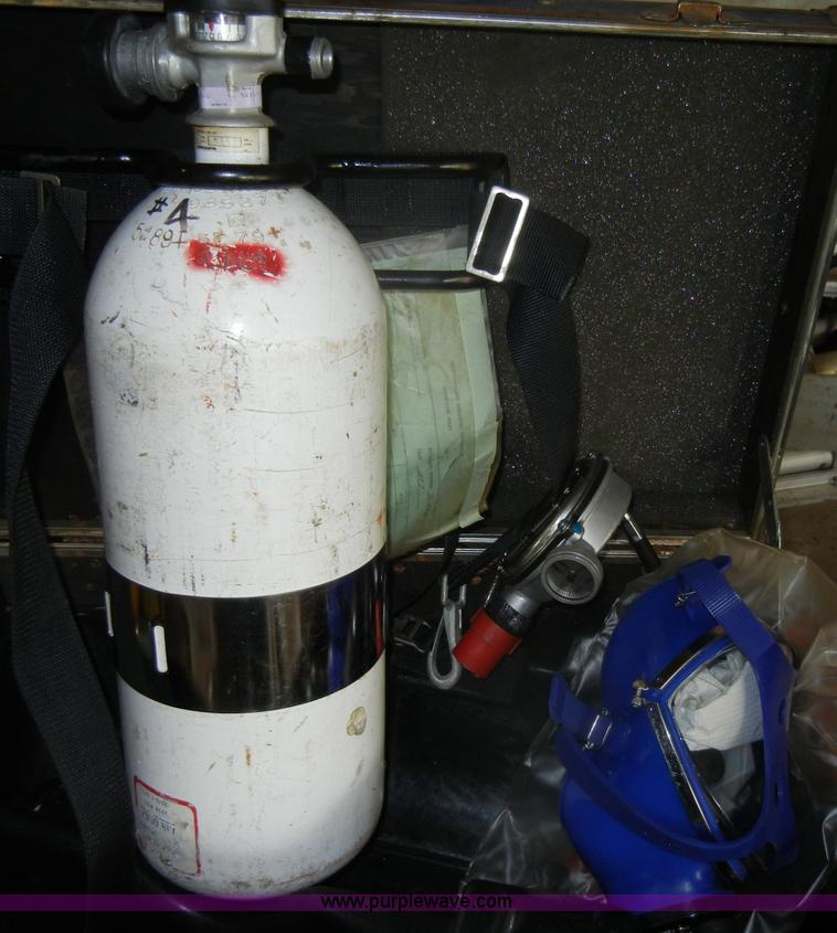 image for item K9148 (5) Self-contained breathing apparatus