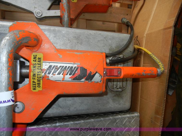 image for item K9152 (2) Kinman Jaw-of-Life units