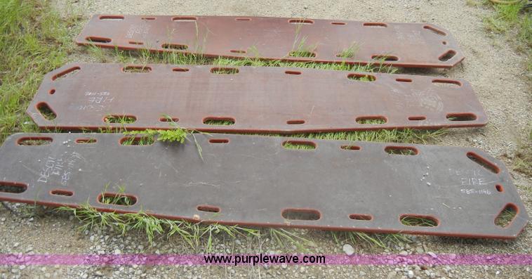 image for item K9157 Assorted emergency equipment