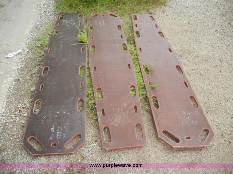 image for item K9157 Assorted emergency equipment