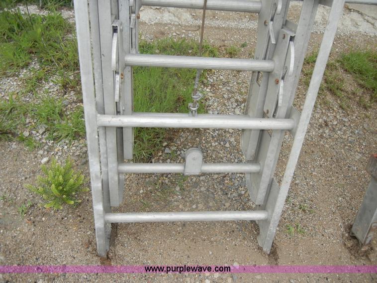 image for item K9159 40' to 45' extension ladder