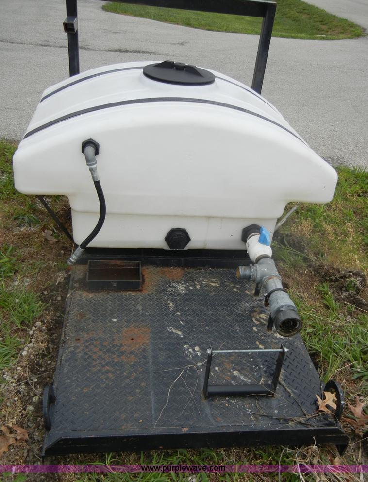 image for item K9161 150 gallon water tank on skid