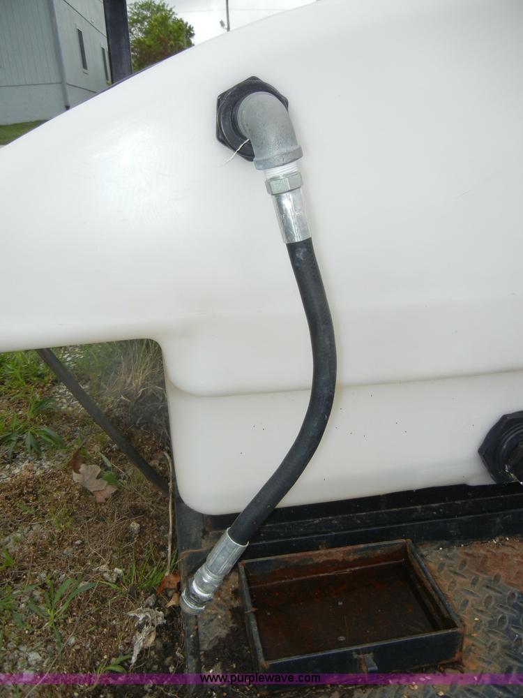 image for item K9161 150 gallon water tank on skid