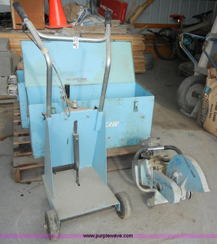 image for item K9162 Assorted concrete equipment