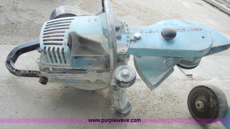 image for item K9162 Assorted concrete equipment