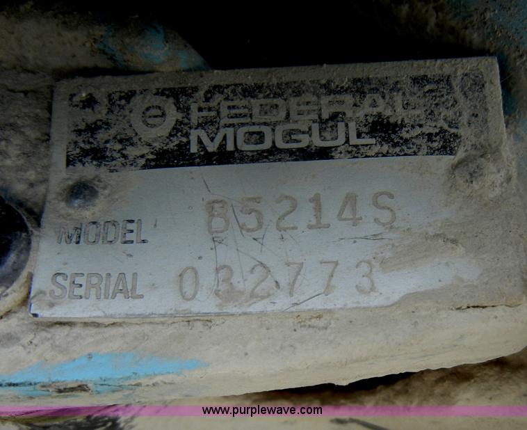 image for item K9170 Brilliant B5214S concrete saw with case