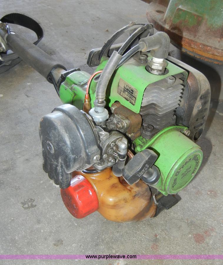 image for item K9208 Assorted lawn equipment