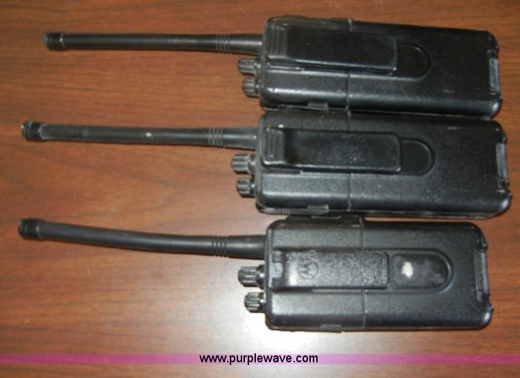 image for item K9211 (10) Radius SP50 wide band radios