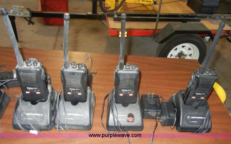 image for item K9211 (10) Radius SP50 wide band radios