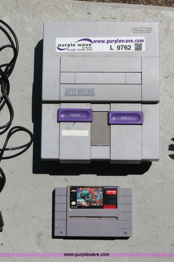 image for item L9762 Memorex portable TV/DVD combo television