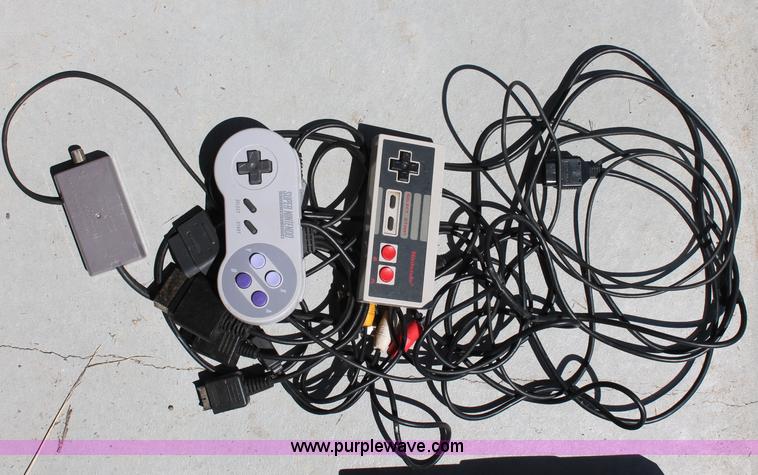 image for item L9762 Memorex portable TV/DVD combo television