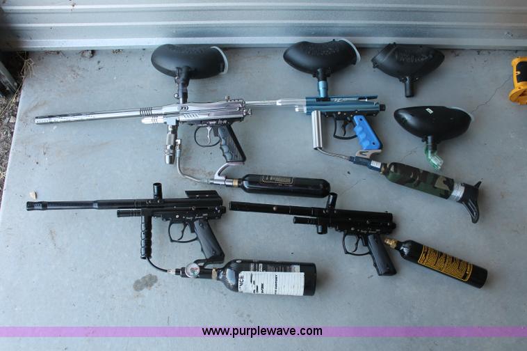 image for item L9779 (4) paintball guns