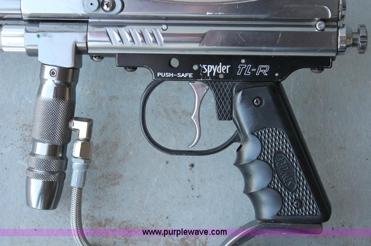 image for item L9779 (4) paintball guns