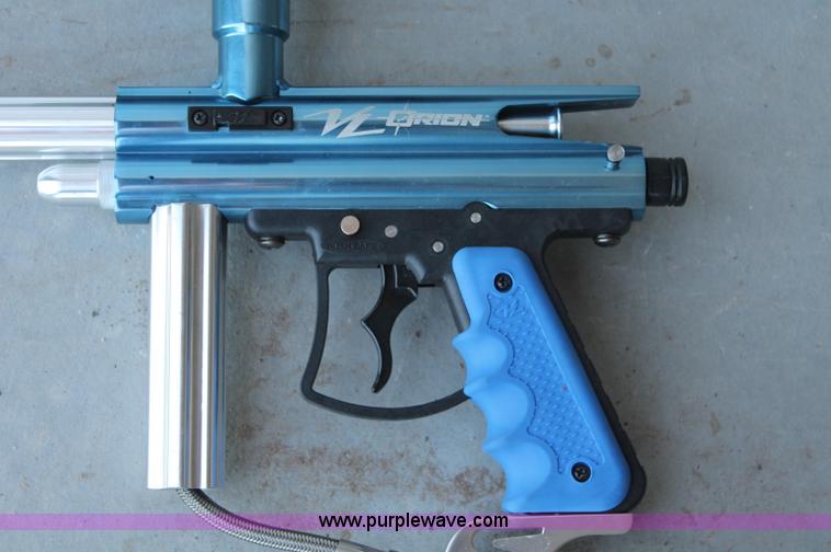 image for item L9779 (4) paintball guns