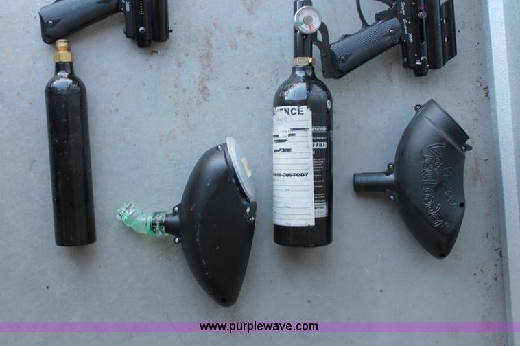image for item L9779 (4) paintball guns