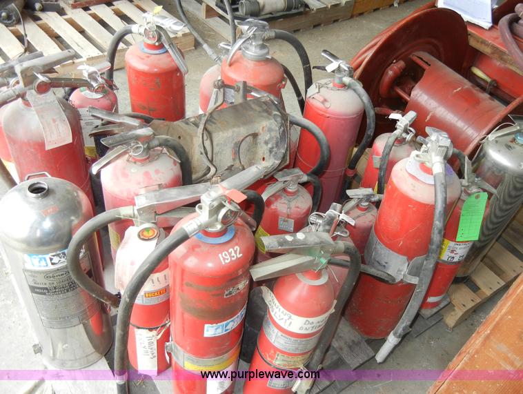 image for item M9499 Approximately 26 assorted fire extinguishers