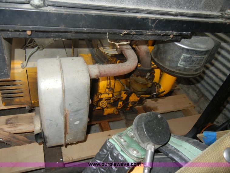 image for item M9502 *Assorted equipment