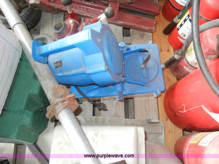 image for item M9510 Assorted equipment