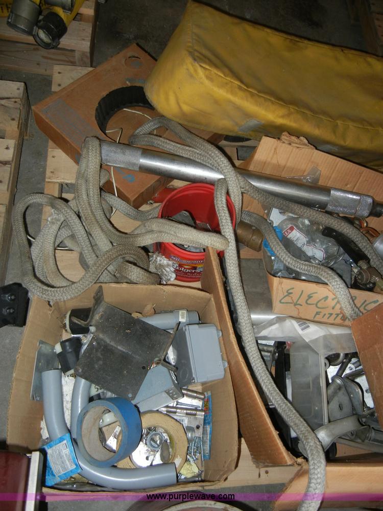 image for item M9510 Assorted equipment