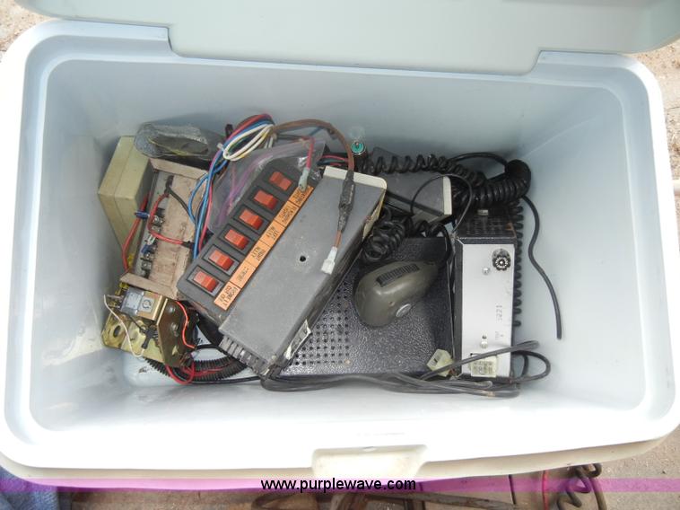 image for item M9512 Assorted radio equipment