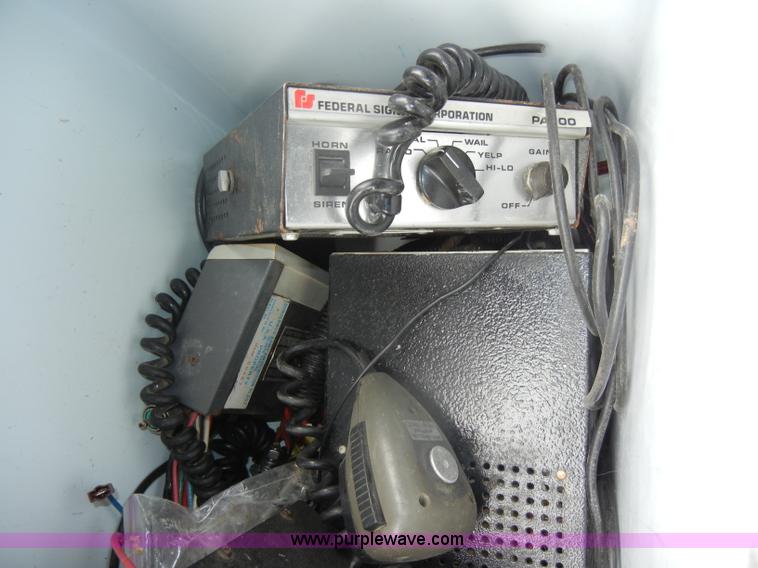 image for item M9512 Assorted radio equipment