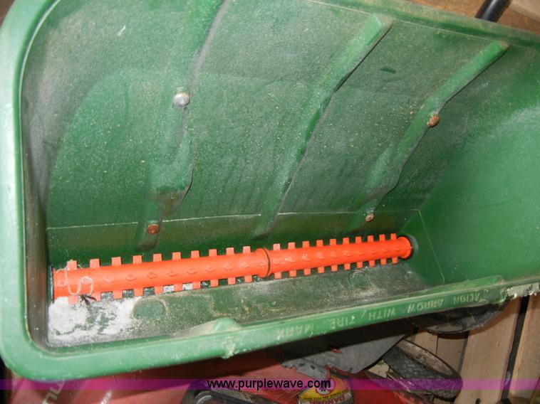 image for item M9515 Assorted outdoor equipment