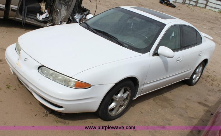 image for item D7918 1998 Oldsmobile Alero