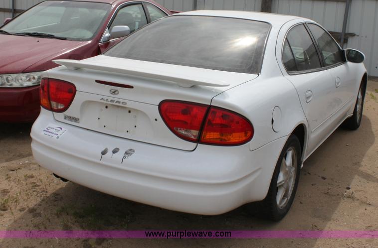 image for item D7918 1998 Oldsmobile Alero