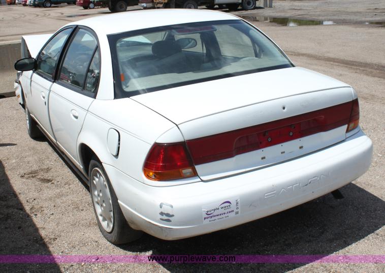 image for item D7921 1996 Saturn SL2