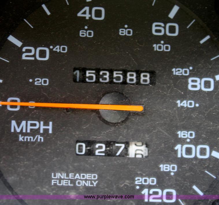 image for item D7922 1994 Nissan Altima