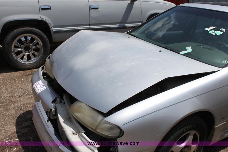 image for item D7922 1994 Nissan Altima