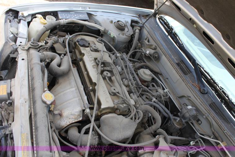 image for item D7922 1994 Nissan Altima
