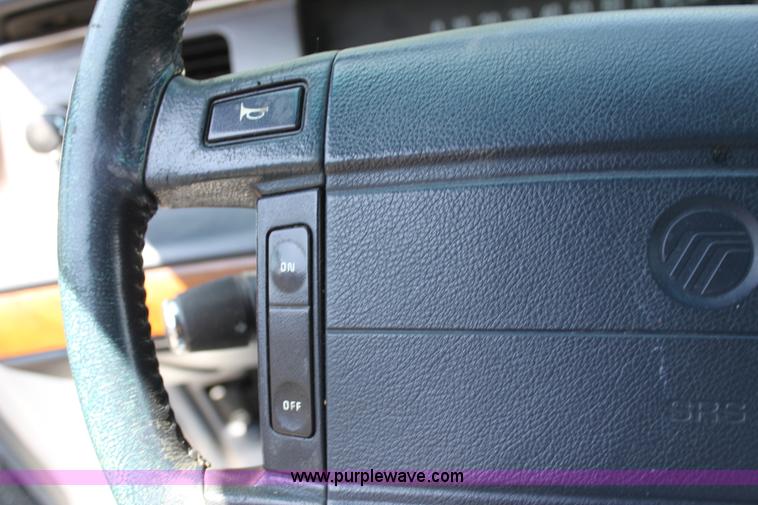 image for item D7923 1992 Mercury Grand Marquis LS
