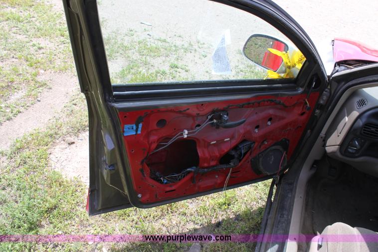 image for item D7925 2002 Pontiac Grand Prix