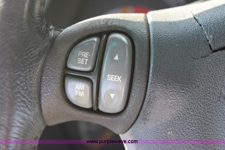 image for item D7925 2002 Pontiac Grand Prix