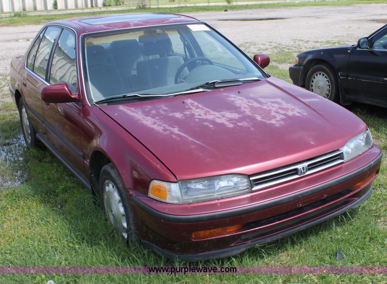 image for item D7926 1993 Honda Accord EX