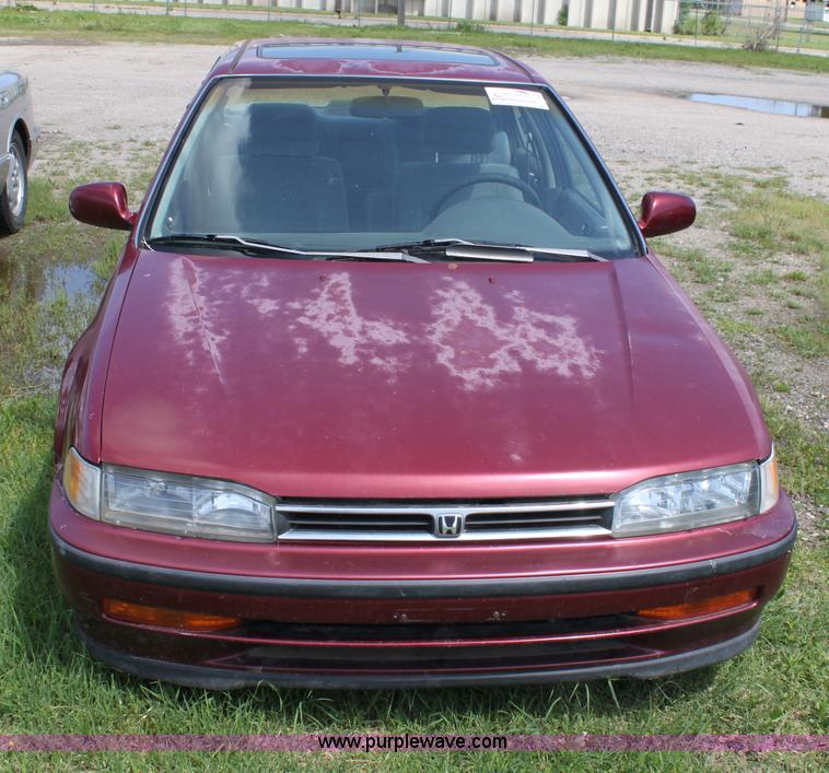 image for item D7926 1993 Honda Accord EX