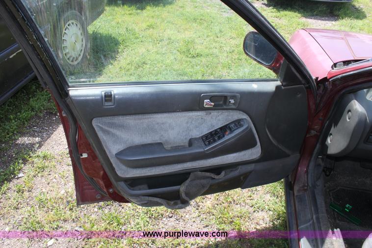 image for item D7926 1993 Honda Accord EX