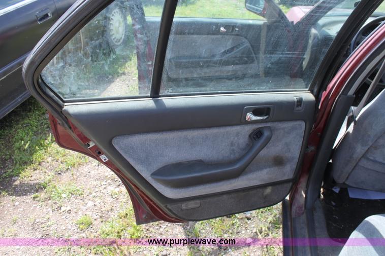 image for item D7926 1993 Honda Accord EX